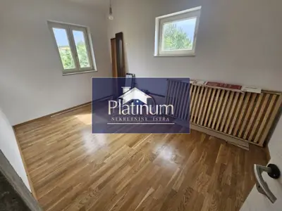 Haus 200 m², Tinjan - in der Endphase - 14
