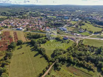 Building plot 15,136 m², Žminj - investment location