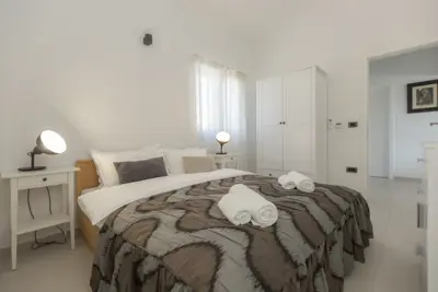 Villa 147 m², Sveti Lovreč - ruhige Lage und Privatsphäre - 16