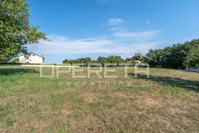 Građevinsko zemljište 1.182 m², Sveti Petar u Šumi - ravno