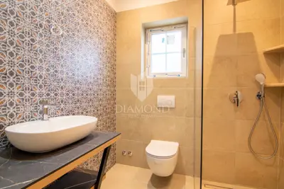 House for sale in Krk, 170 m² - 15