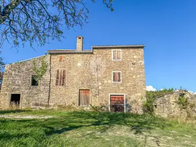 House for sale in Buje, 120 m² - 10