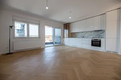 Zagreb, Trešnjevka, trosoban stan, lift, nenamješten, garaža