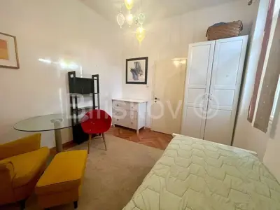 Split, Grad trosoban 117 m², 3 terase, vrt, garaža, pomoćna kuća - 11