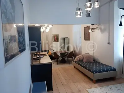 Split, Grad trosoban 117 m², 3 terase, vrt, garaža, pomoćna kuća - 6
