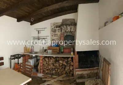 Kamena kuća 95 m², Vis - 2,5 km od mora - 6