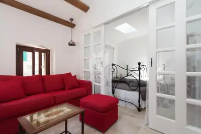 Rovinj, stan sa pogledom na more na traženoj lokaciji - 3