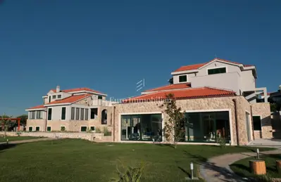 Vile 247 m², Betina na Murteru - mirna lokacija blizu mora