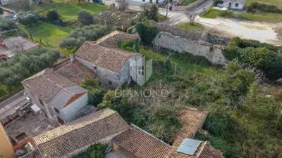 Palace in Šišan, a historic estate from the 16th century - 9