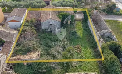 Palace in Šišan, a historic estate from the 16th century - 3