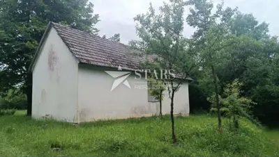 House for renovation, Slunj - Kuzma Perjasička, 83,684 m² of land - 2