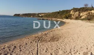Baugrundstück, Rtina - direkt am Meer und am Sandstrand - 3