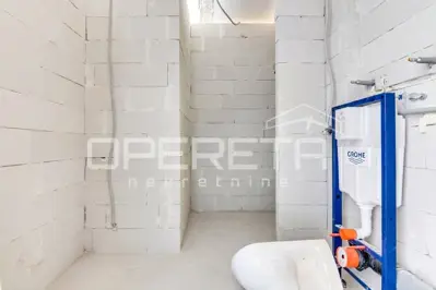 Gewerbeimmobilie zur Miete in Centar, 150 m² - 4