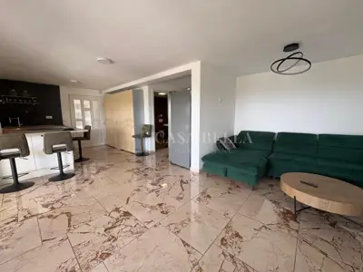 Wohnung zur Miete in Mihotići, 100 m² - 2
