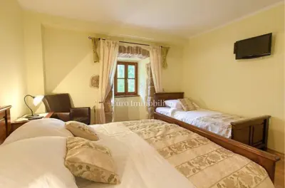Stone villa 160 m², Dobrinj - pool and garden area - 19