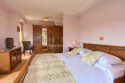 Stone villa 160 m², Dobrinj - pool and garden area - 22