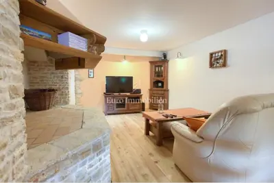 Stone villa 160 m², Dobrinj - pool and garden area - 13