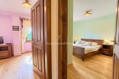 Stone villa 160 m², Dobrinj - pool and garden area - 20