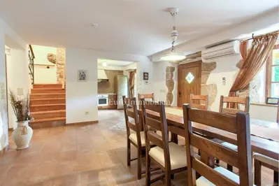 Stone villa 160 m², Dobrinj - pool and garden area - 14