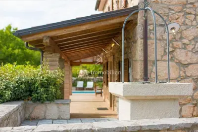 Stone villa 160 m², Dobrinj - pool and garden area - 4