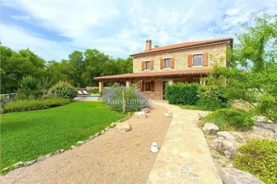 Stone villa 160 m², Dobrinj - pool and garden area - 7