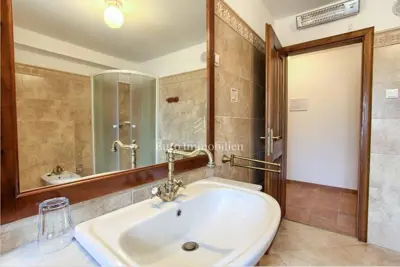 Stone villa 160 m², Dobrinj - pool and garden area - 17
