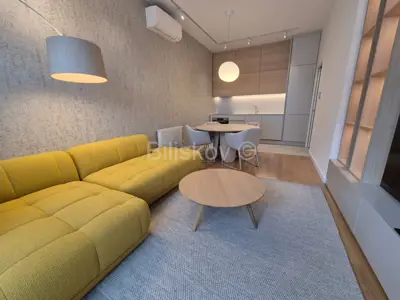 Stan 62 m², Donji grad, luksuzno uređen i svijetao - 8
