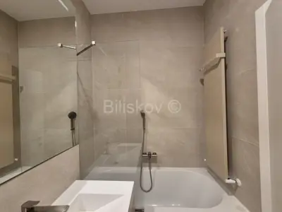 Stan 62 m², Donji grad, luksuzno uređen i svijetao - 17