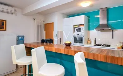 Vila 280 m², Hvar - pogled na more i privatnost - 6