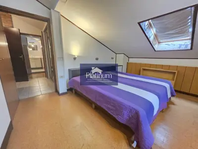 Dvojna kuća 130 m², Pazin - dva stana i dvorište - 20