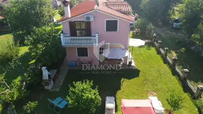House 120 m², Labin - quiet neighborhood and greenery