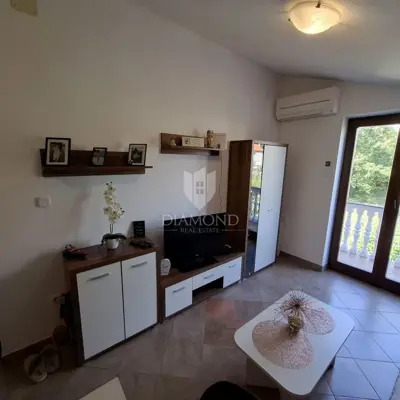 House 120 m², Labin - quiet neighborhood and greenery - 16