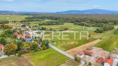 Land plot for sale in Horvati