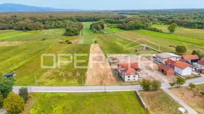 PRODAJA, GRAĐEVINSKO ZEMLJIŠTE 1.475 m² + POLJOPRIVREDNO ZEMLJIŠTE 1.262 m², GRA - 4