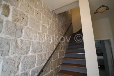 Kamena kuća 195 m², Kaštel Sućurac, blizu mora i plaže - 4