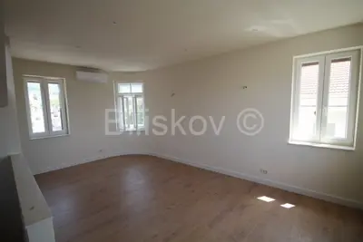 Kamena kuća 195 m², Kaštel Sućurac, blizu mora i plaže