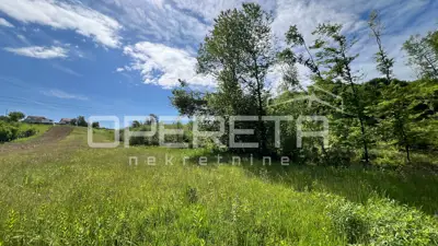 Baugrundstück 4.788 m², Kupinečki Kraljevec an der Hauptstraße - 2