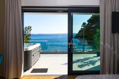 House for sale in Brodarica, 290 m² - 12