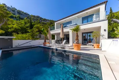 House for sale in Brodarica, 290 m² - 2