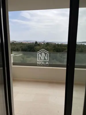 Stan 94 m², Tribunj - pogled na more i terasa - 16
