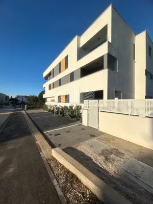 BORIK, VITRENJAK- Namješten dvosoban stan u prizemlju, 84 m² - 11