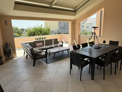Dvojna kuća 275 m², Nin - blizu plaže i mirna slijepa ulica - 4