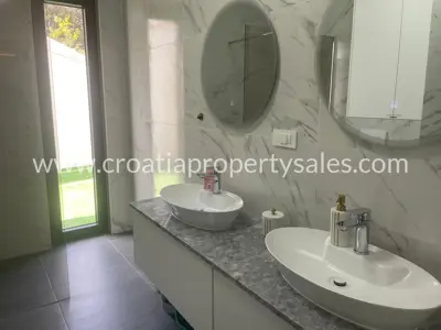 Apartment, Trogir, 107 m², 2-bedroom, 566 498 € - 10