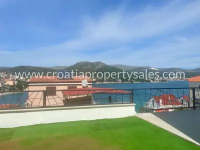 Apartment, Trogir, 107 m², 2-bedroom, 566 498 € - 2