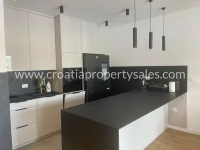 Apartment, Trogir, 107 m², 2-bedroom, 566 498 € - 7