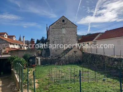 Kuća, Brač, 107 m², 160 000 €