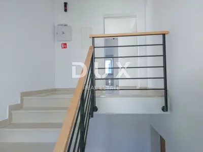 Apartment for sale in Cres, 120 m² - 4