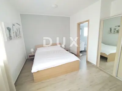 Haus 172 m², Pula, Centar - Pool, Terrasse und Parkplatz - 22