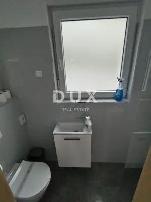 Haus 172 m², Pula, Centar - Pool, Terrasse und Parkplatz - 13