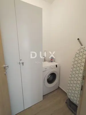Haus 172 m², Pula, Centar - Pool, Terrasse und Parkplatz - 20